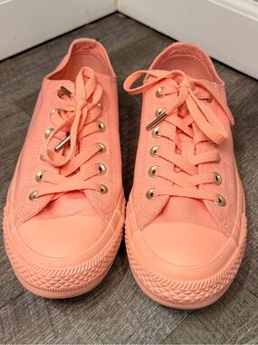Women’s Converse Chuck Taylor All Star OX Womens Shoes Pale Coral/Gold 560683c